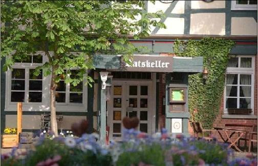 Hotel Ratskeller Gehrden Zewnętrze zdjęcie