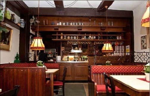 Hotel Ratskeller Gehrden Zewnętrze zdjęcie
